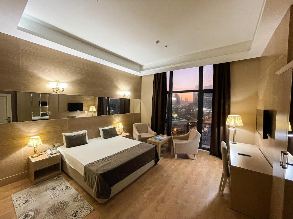 Nobel Hotel Baku Exteriör bild