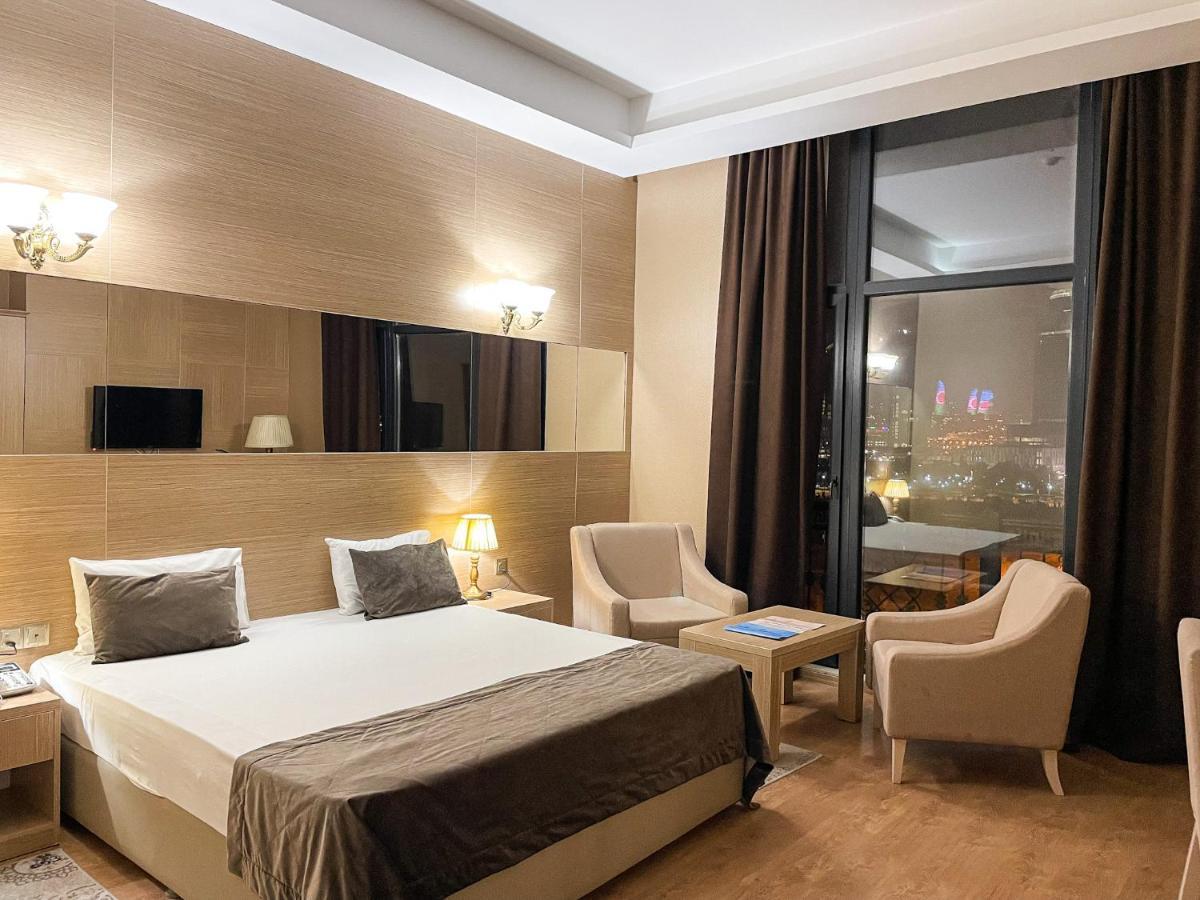 Nobel Hotel Baku Exteriör bild