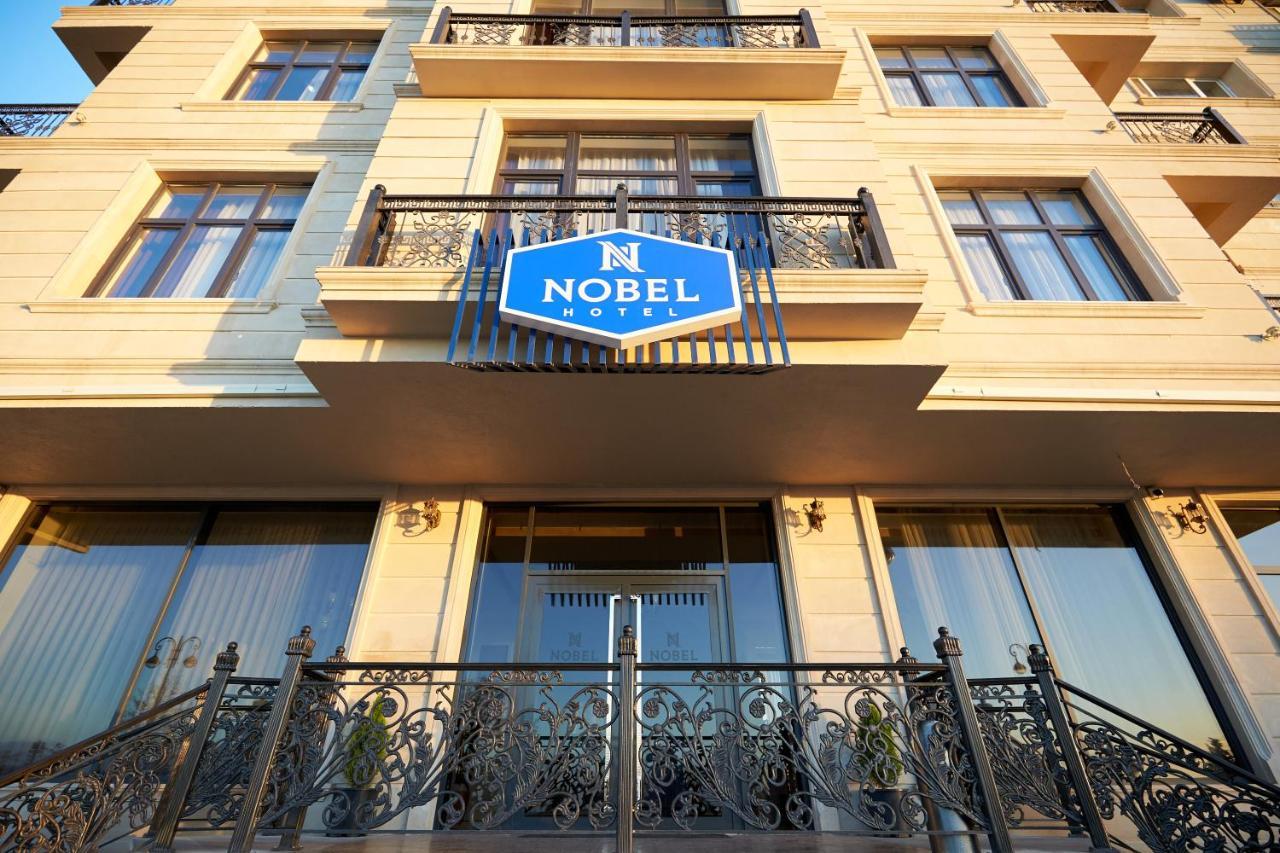 Nobel Hotel Baku Exteriör bild